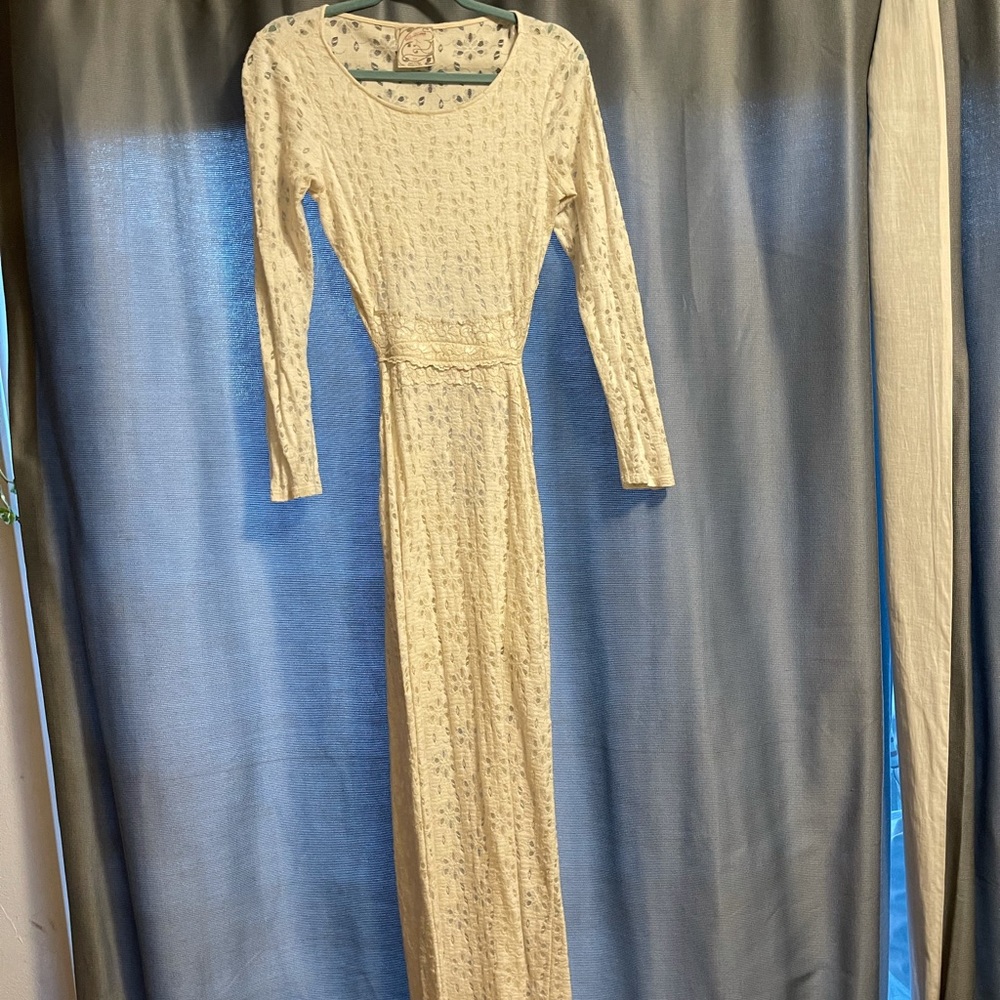 Free people white stretchy lace/crochet dress